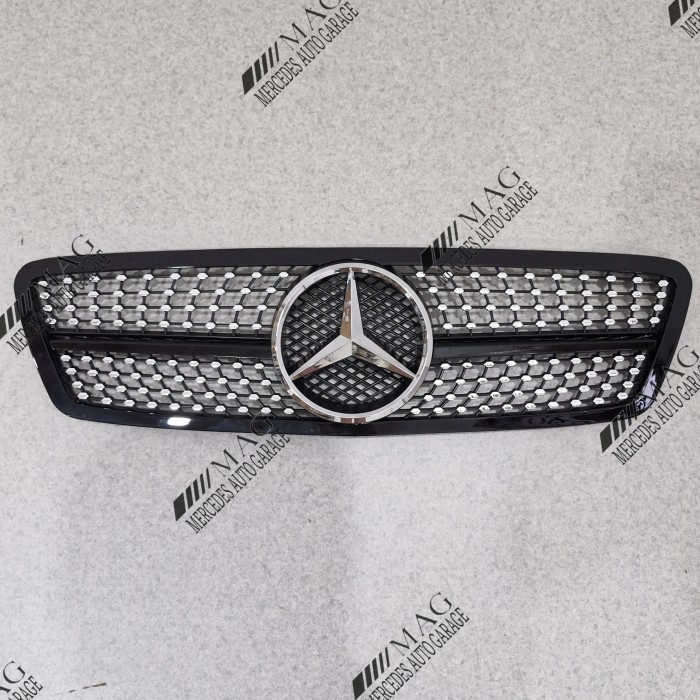 GRILL DIAMOND MERCEDES W203 C200 C230 C240 2000-2007 GRILLE AMG W203 - BLACK