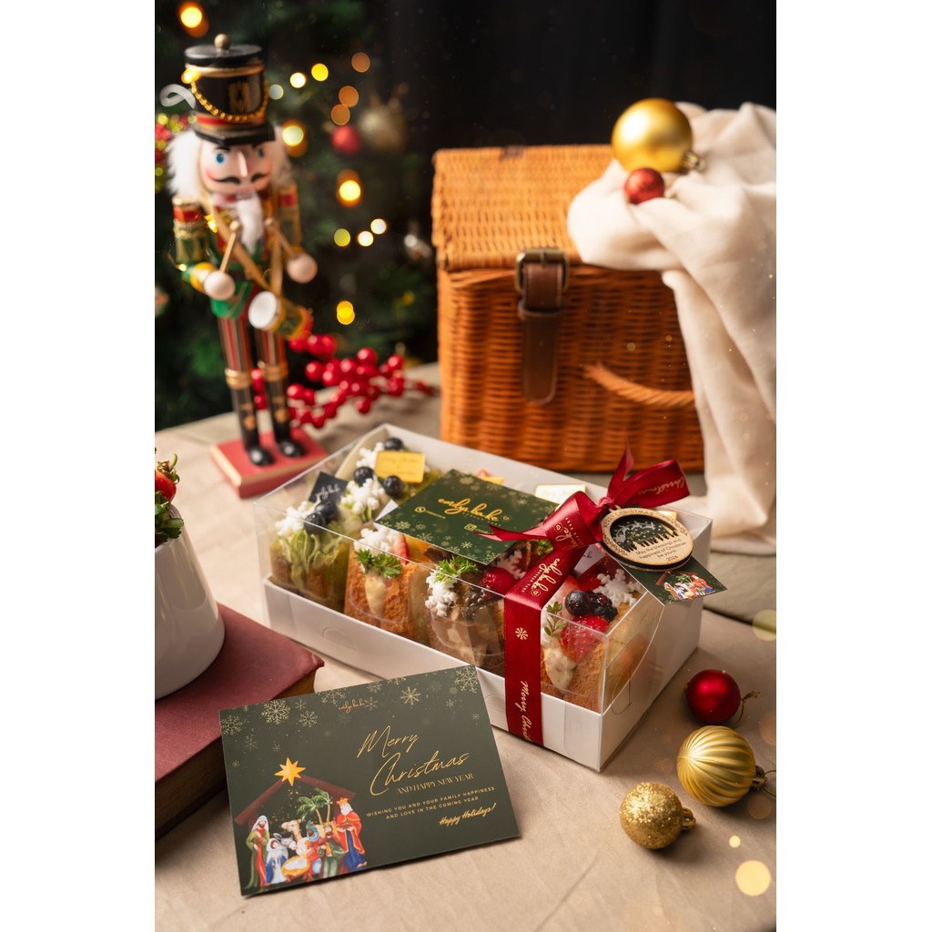 

Christmas Chiffon Sandwich by emilys.bake