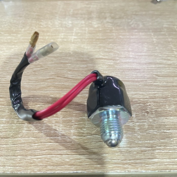 SWITCH BACK UP SWITCH MUNDUR SWIT ATRET ISUZU PANTHER BERKUALITAS