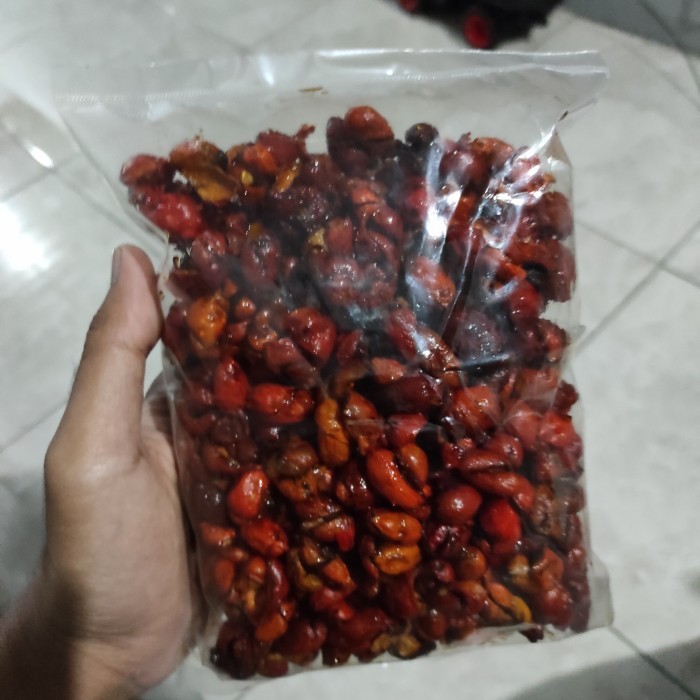 

keripik kulit mlinjo pedas manis