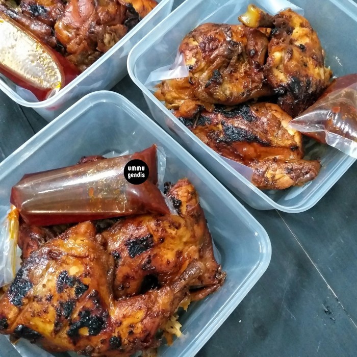 

✨TERLARIS -Ayam Bakar Solo (pedas manis) + Sambal. 1 ekor ayam negri