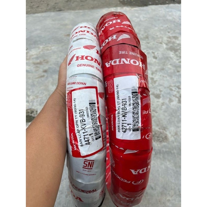 BAN LUAR VARIO BEAT KVB FEDERAL HONDA BAN MATIC R14 NON TUBLES 80/90-14 90/90-14 ahm federal