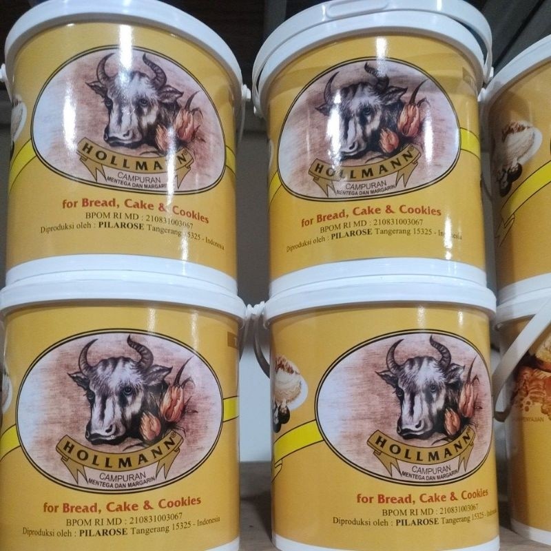 

Holman Mentega Butter Hollmann Kemasan Pabrik 2.25kg