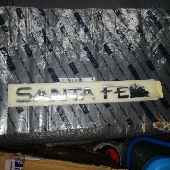 Emblem hyundai santafe