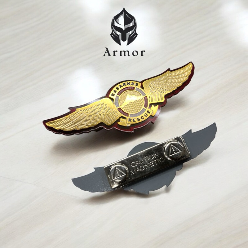 Pin Basarnas model sayap perekat magnet