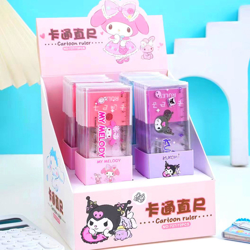 

(1Pcs) Penggaris 15 cm Viral Sanrio Keras Packing Individual Transparan Akrilik - OS0466