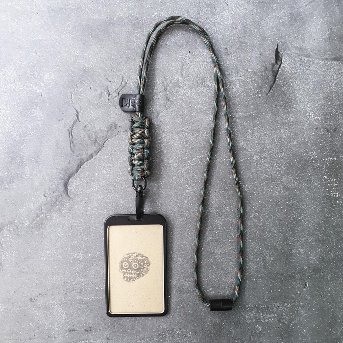 

BDS BLITZ - minimalist Paracord lanyard id holder - Forest Camo