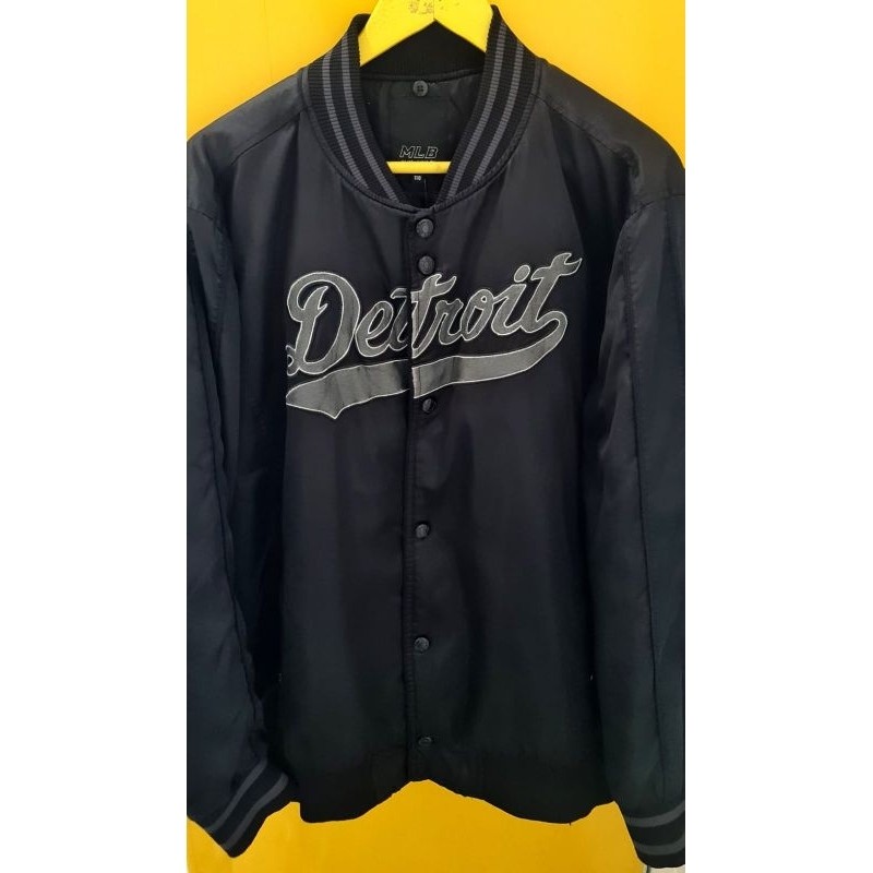 Jaket Varsity MLB Detroit Second Thrift Preloved