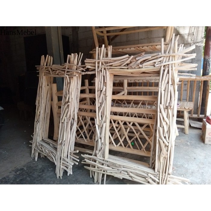 Pigura Frame Batang Ranting Kayu Jati ZC3