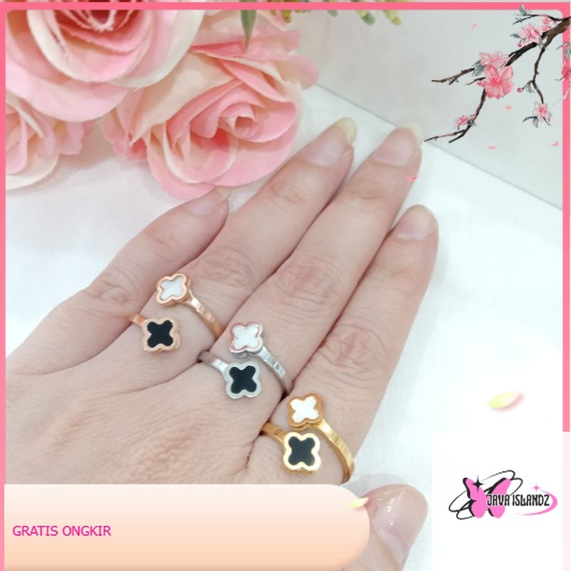 cincin titanium clover hitam putih aksesoris perhiasan wanita