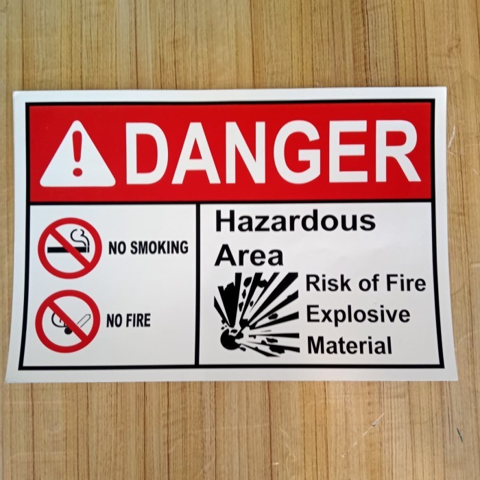 

STIKER K3 RAMBU SAFETY DANGER HAZARDOUS AREA UK 20X30CM RAMBU K3