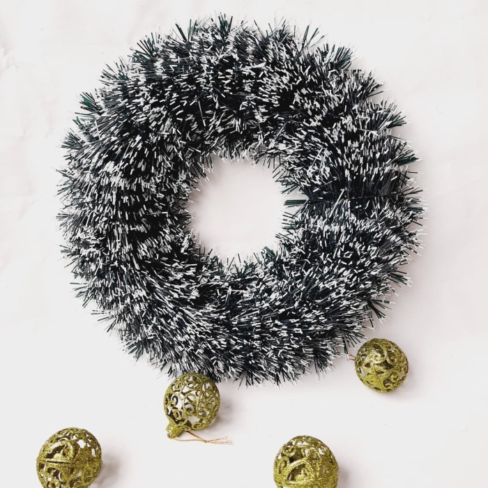 

Christmas Krans 35 cm Dekorasi Pintu Hiasan Daun Natal Lingkar Wreath - 35CM HijauSalju