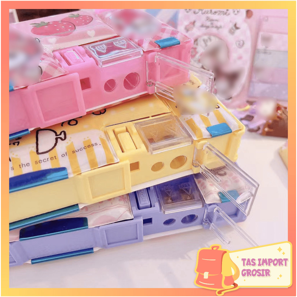 

Tas Import - S5984 Kotak Pensil / Kotak Pensil Magnet 2 Sekat / Kotak Pensil Anak Dilengkapi Rautan / Kotak Pensil Lucu