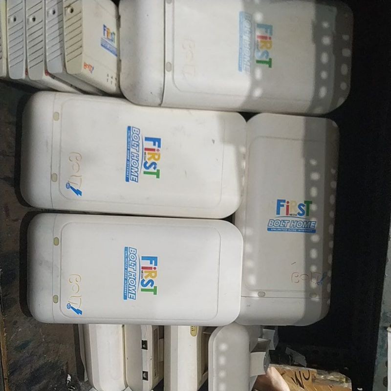 bL 400 / bl401 ( CEK VARIASI)  wifi eks bolt titan BL400 unlock  simpati byu dan smartfren frekuensi
