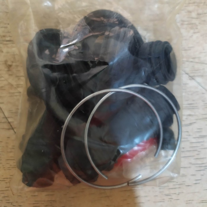 caliper kit rem belakang mazda 626 capella BARU