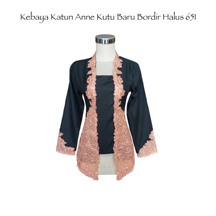 

✨LARIS✨ -Kebaya Katun Anne Kutu Baru Bordir Halus 651 - L, Hitam