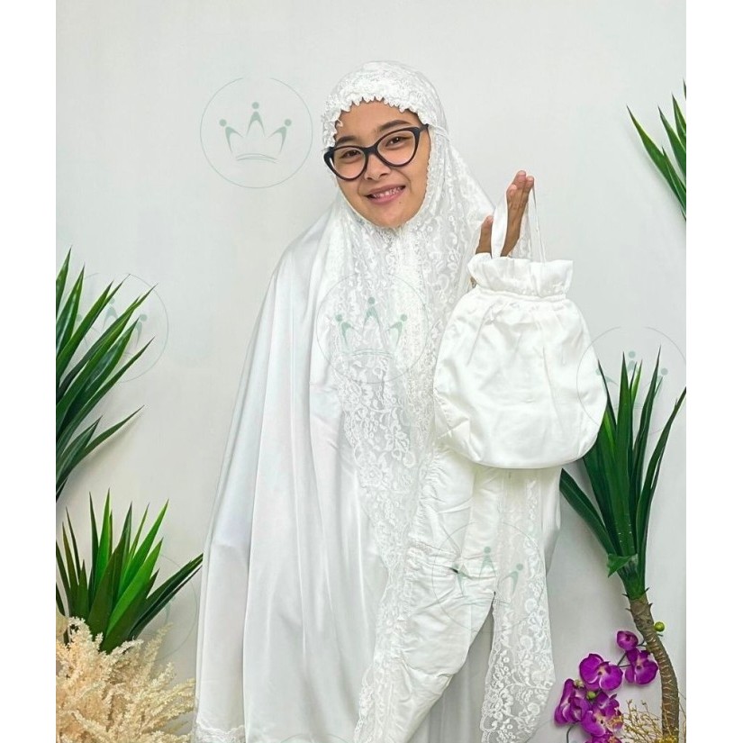 Mukena Silk / Mukena Jumbo / Mukena Sutra Renda / Mukena Putih Travel / Mukena Silk Travel