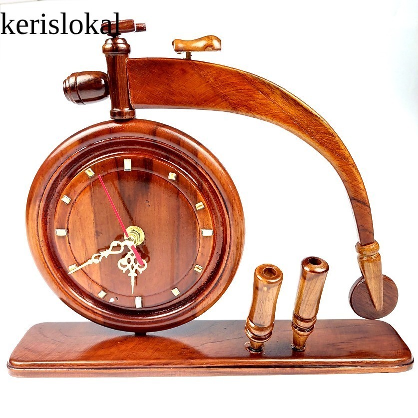 Jam Meja Miniatur Sepeda Antik Kerajinan Kayu Jati KL8
