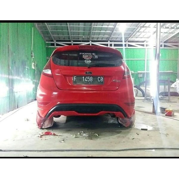 bodykit belakang Ford fiesta st