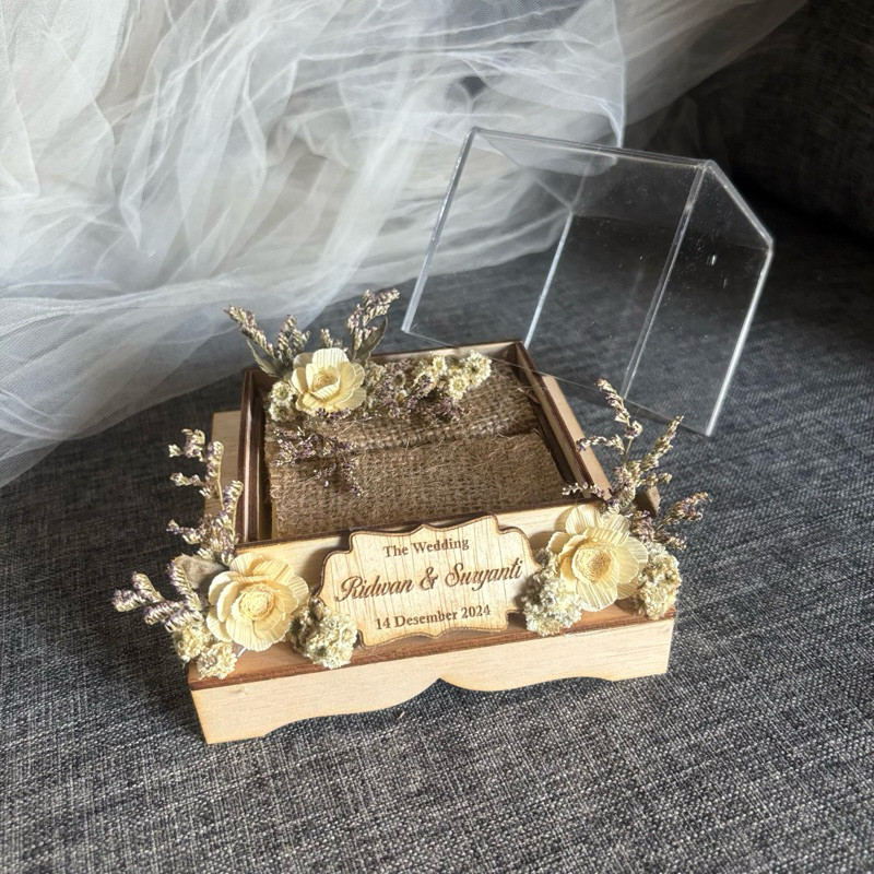 Kotak Cincin Seserahan Akrilik Custom Nama | Kotak Hantaran Pernikahan Elegan Minimalis