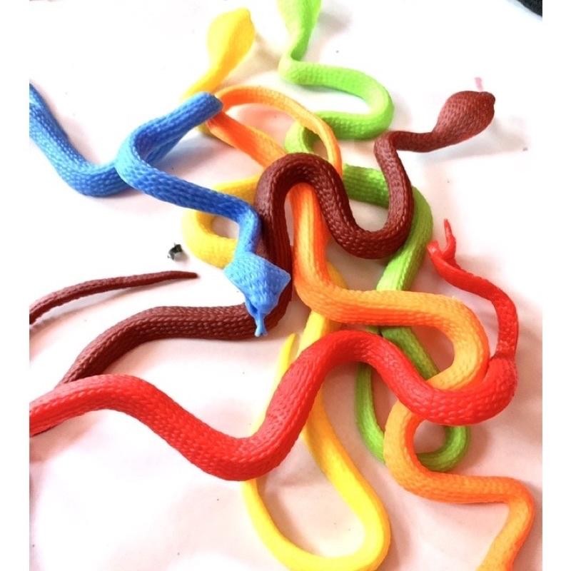 MAINAN ULAR KARET PRANK / MAINAN HEWAN PRANK / MAINAN ULAR ULARAN KARET WARNA WARNI / HEWAN KARET