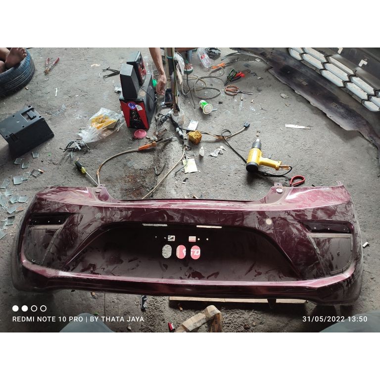 Bumper belakang mitsubishi mirage
