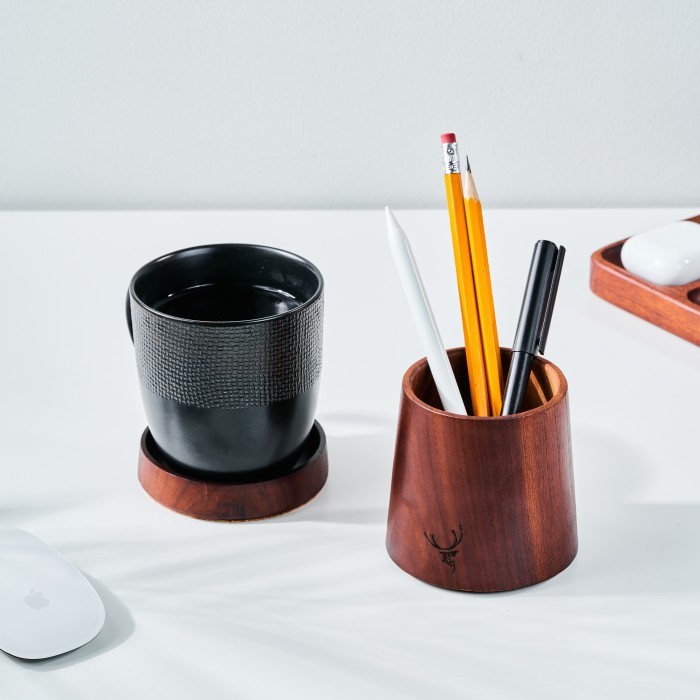 

LARIS -Skandif Walnut Pen Holder / Stationery Organizer / Coaster Kayu Jati