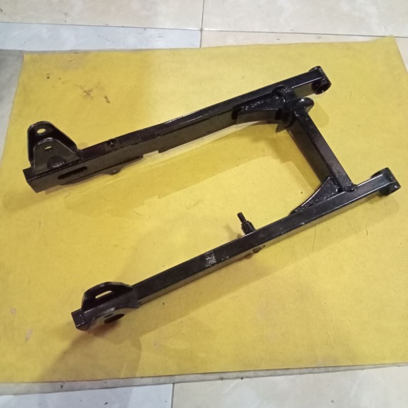 swing arm lengan ayun belakang Suzuki tornado Shogun kebo