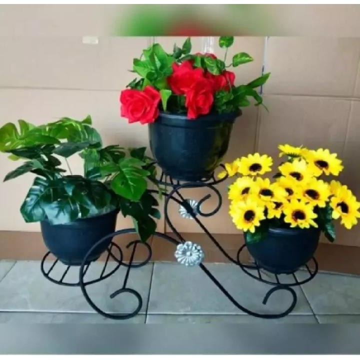 rak bunga 3 susun / rak pot besi 3 susun / rak tanaman hias