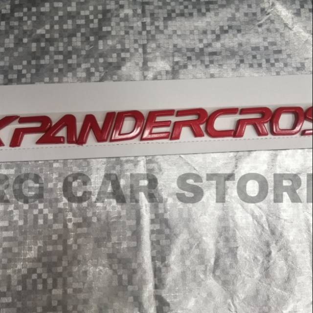 EMBLEM XPANDER CROSS WARNA MERAH berkualitas