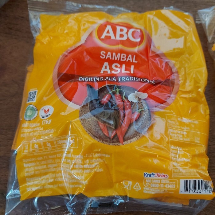 

New Item ABC SAMBAL ASLI PCK 176G (22 X 8G)