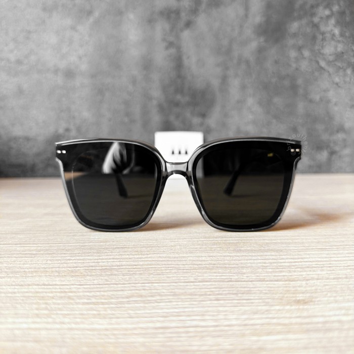 promo ✨ -Kacamata Fashion Pria nita GM Lo Cell GC3 Grey Sunglasses1