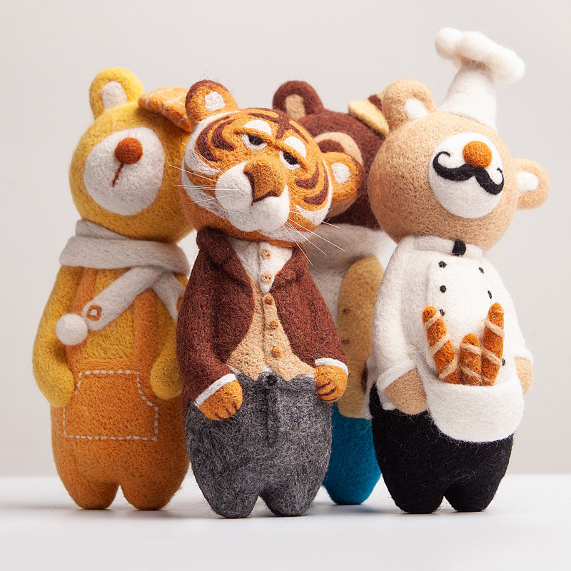 

Wool Felt Poke Music Bear Creative Hand-embroidered Material Bag DIY Couple's Birthday Gift Without Overturning