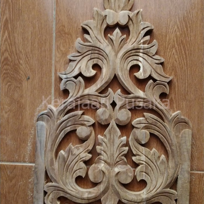 ukiran tempel soko joglo jati KS23623