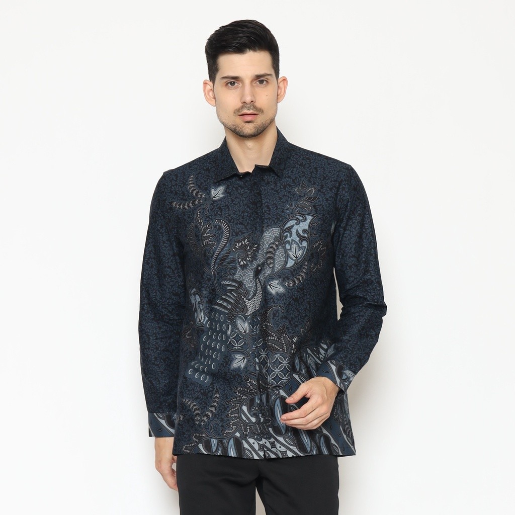 MAGINOT WANDRA Batik Slim Fit Lengan Panjang