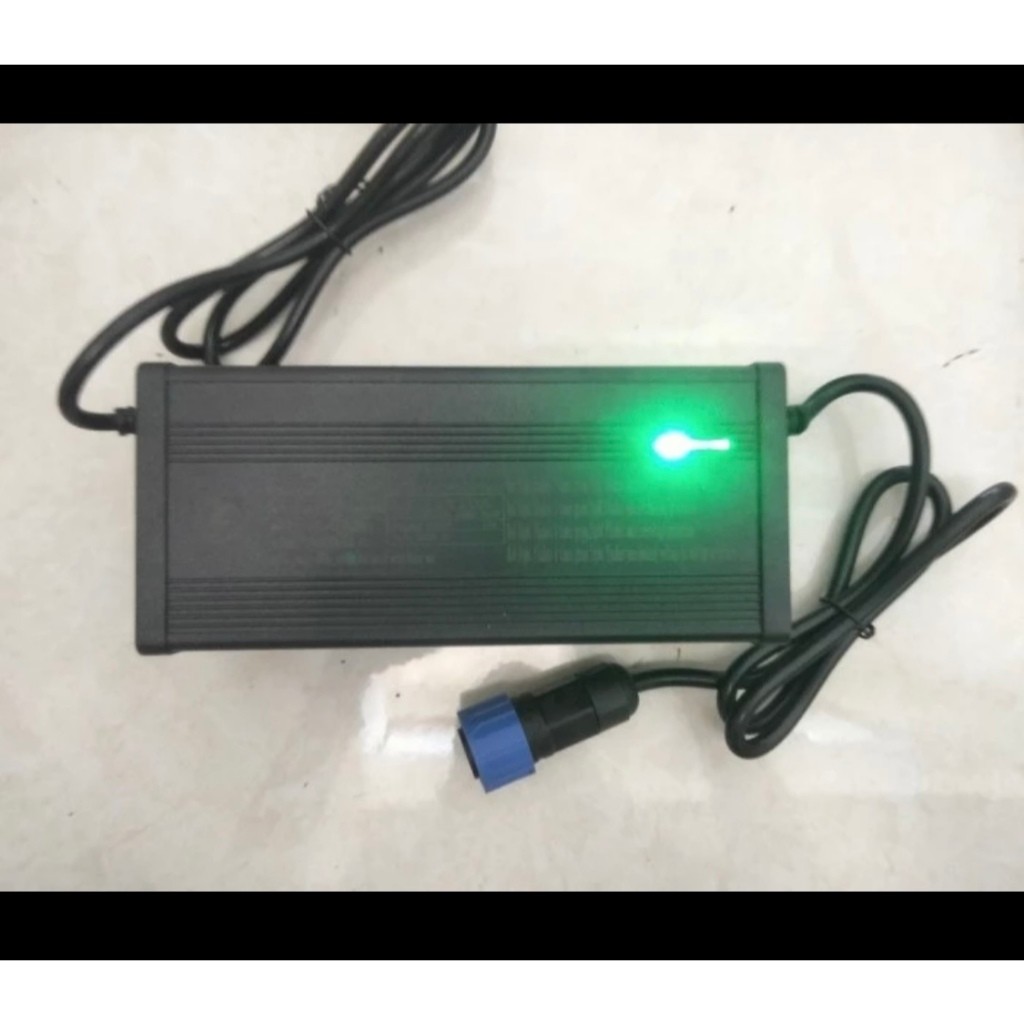 CHARGER MOTOR LISTRIK