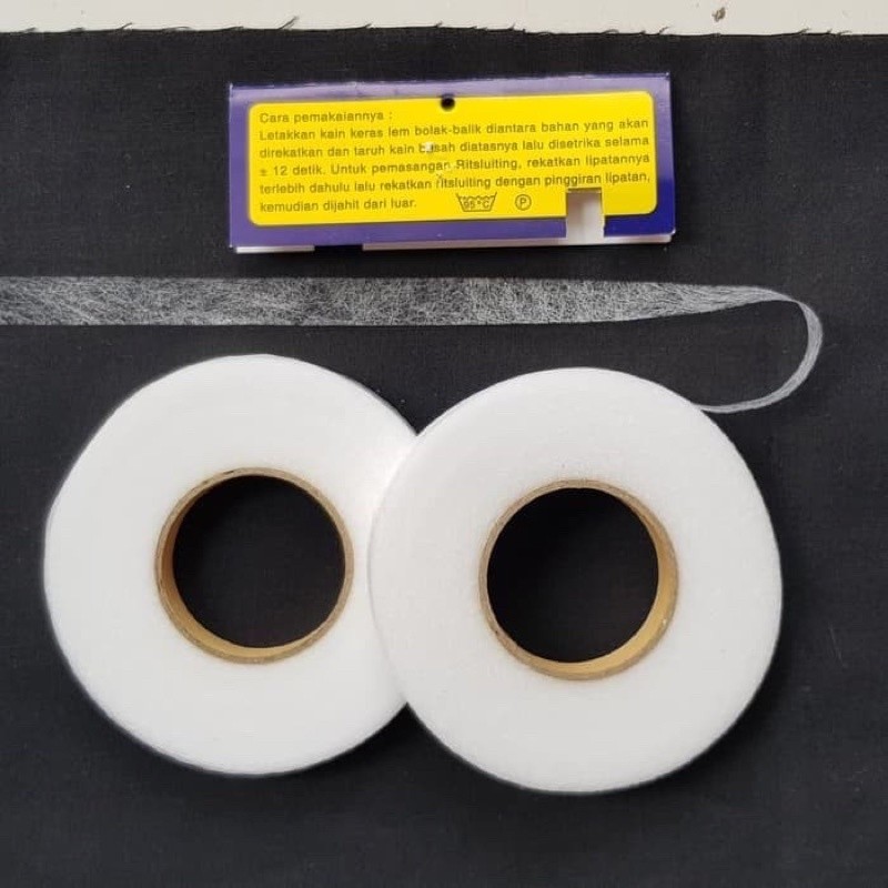 

Lem Som / Perekat aplikasi / Lem gosok lem sum hemming tape/perekat tektile,bahan *Pink Semu*