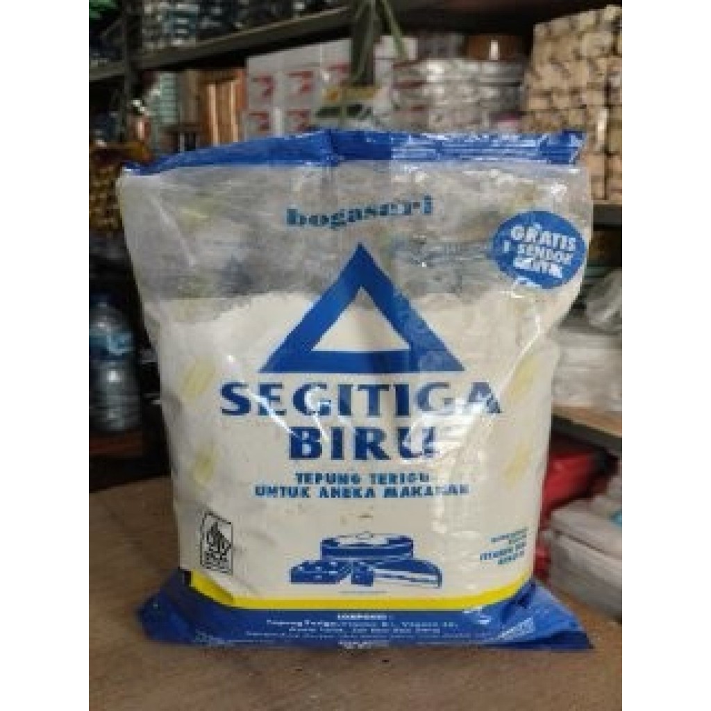 

TEPUNG TERIGU SEGITIGA