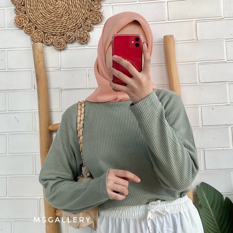 KAOS WAFFLE WAFER LENGAN PANJANG WANITA / BASIC CREWNECK POLOS SWEATSHIRT WAFFEL UNIQLO / Kaos Waffl