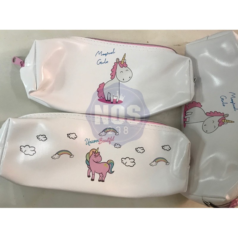 

Tempat Pensil Reselting karakter Unicorn