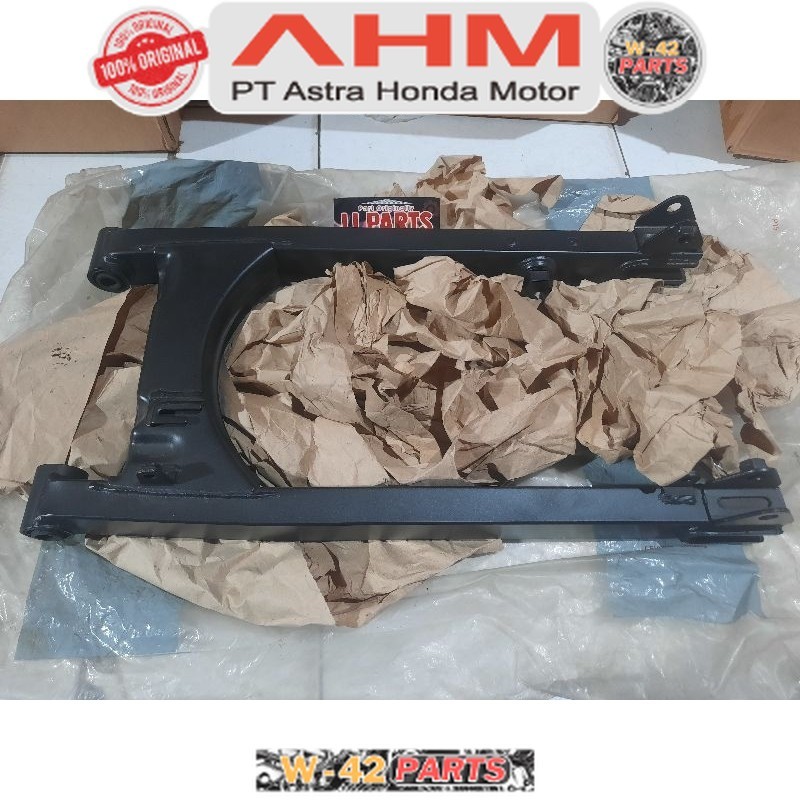 SWING ARM MEGAPRO PRIMUS ORIGINAL AHM