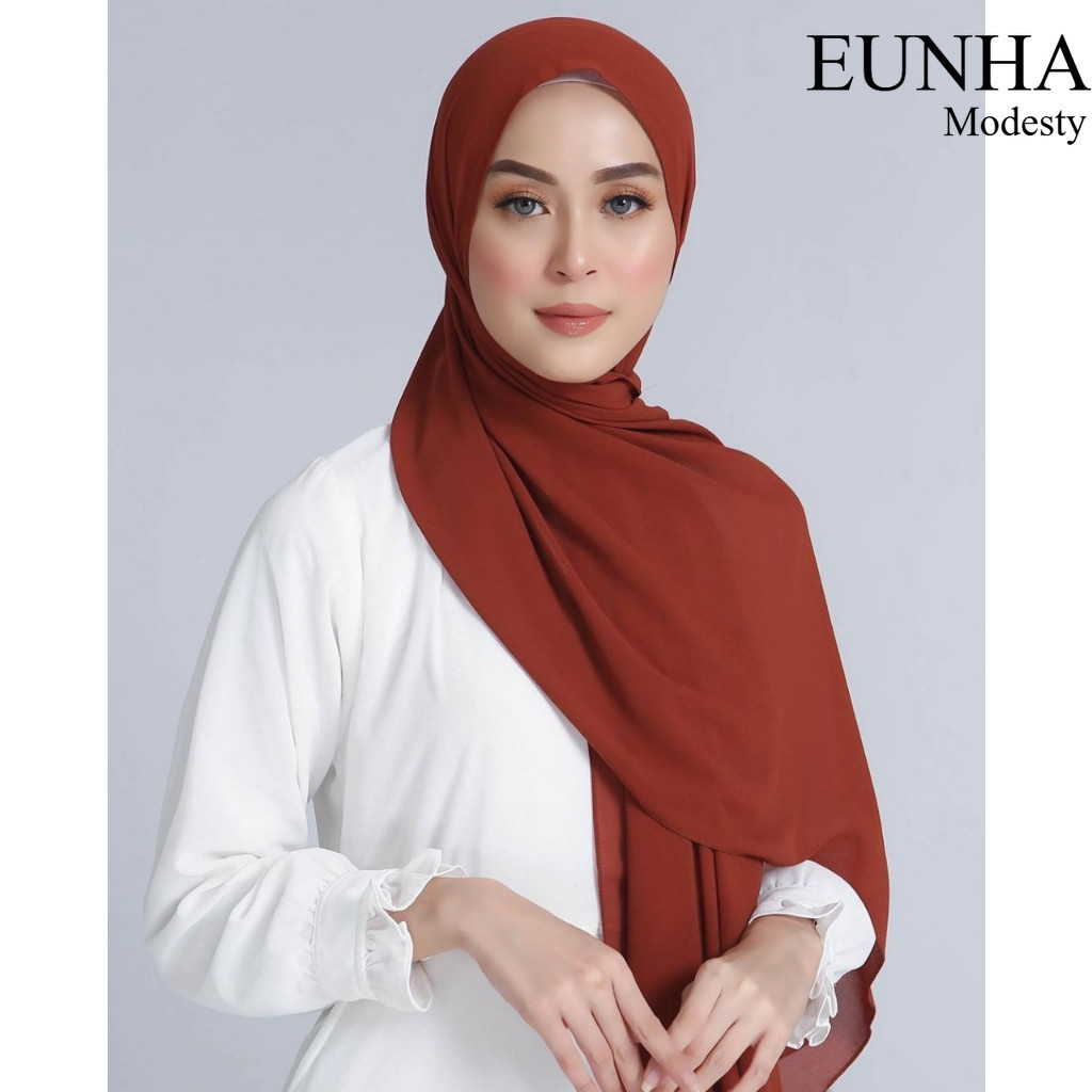Hijab Pashmina Ceruty Baby Doll Premium Pasmina Turkish Shawl Warna Merah Bata