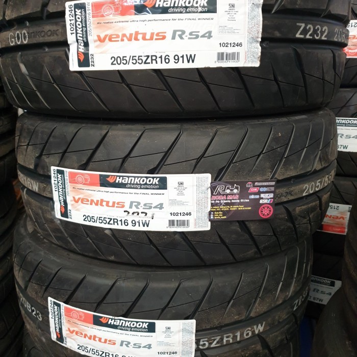 Ban Hankook Ventus RS4 Z232 Korea semi slick 205/55 R16