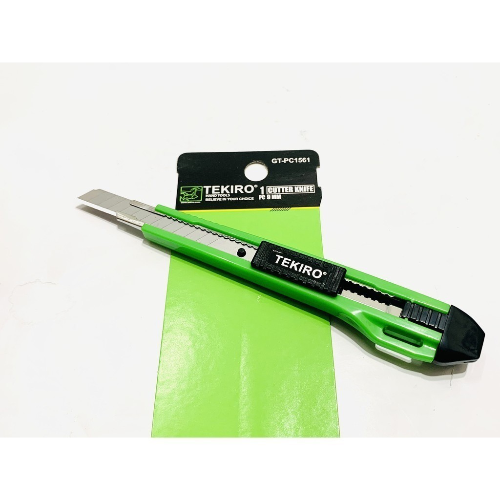 

PISAU CUTTER/CUTTER KNIFE TEKIRO CUTTER BESAR DAN KECIL 9MM DAN 18MM