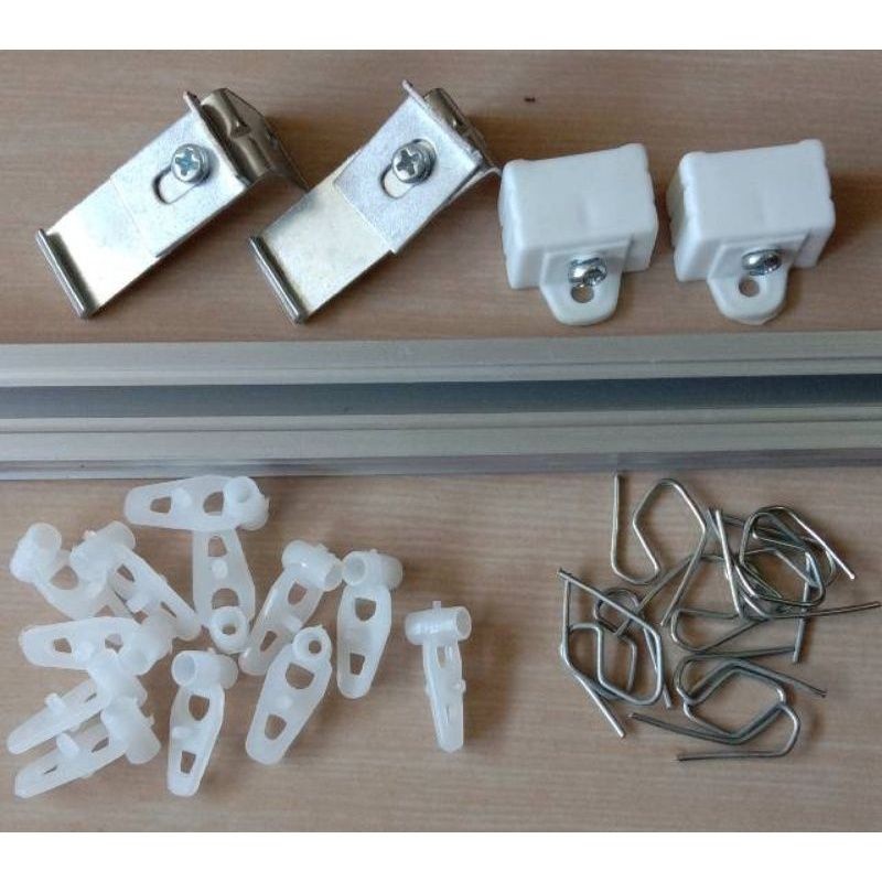 Rel Almunium Kotak/Rel Gorden Kaitan/Rel Gordeng Daleman Besi Gorden Jendela