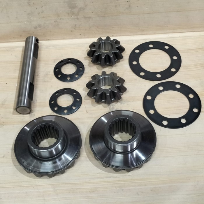 Gigi Bolu Set Gear Gigi Satelit Pinion Set Final Isuzu Traga 1Set