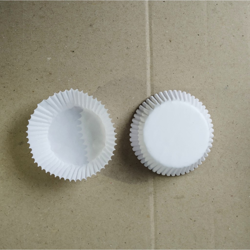 

Paper Cup Case Lotus / Kertas Kue White Ukuran 10.5 cm isi 1000pcs