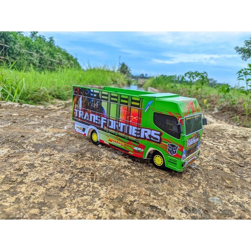 mainan anak/miniatur truk/truk oleng/miniatur truk oleng termurah/miniatur truk variasi lampu/miniat