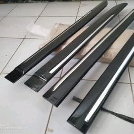 lis list body GRAND INNOVA warna sesuai mobil