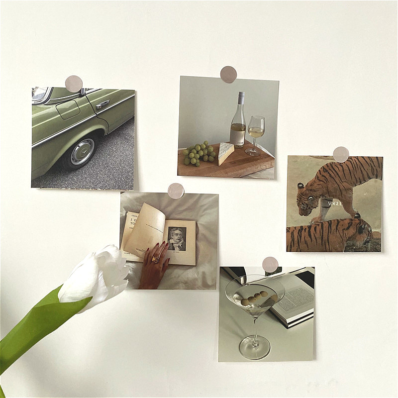 

INS Nostalgic Beauty Portrait Art Background Small Poster Postcard Photo Props DIY Wall Sticker Creative Decorative Stationery